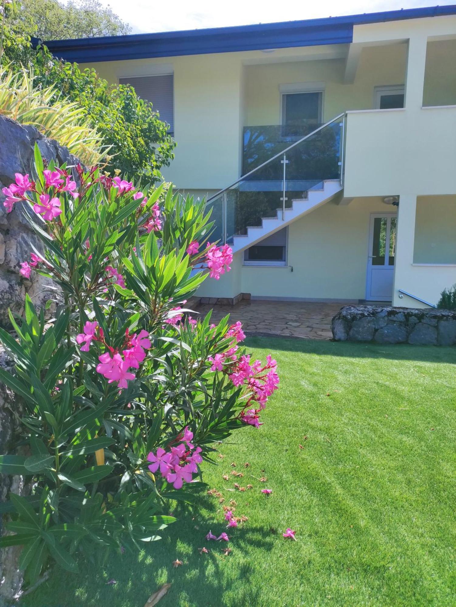 Mira 2 Apartamento Zagvozd Exterior foto